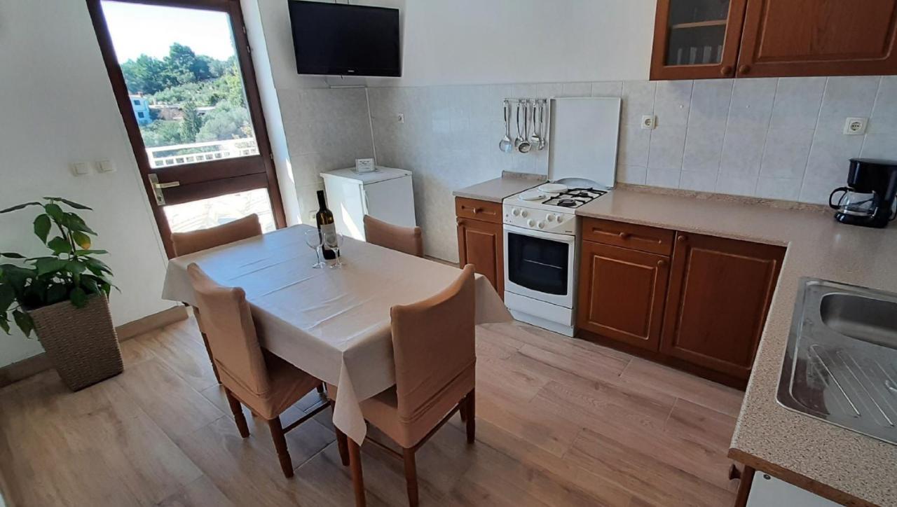 Apartment Classic Zrnovo Eksteriør bilde