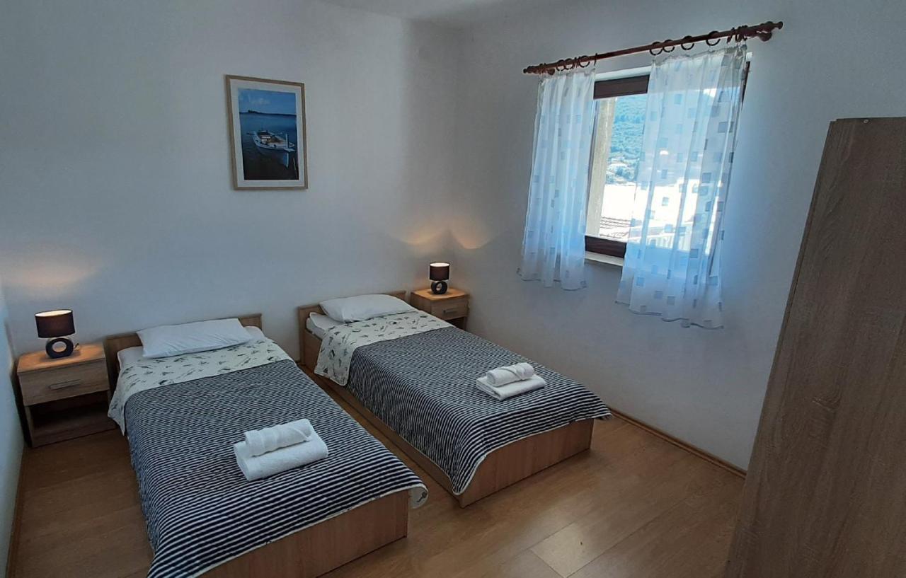 Apartment Classic Zrnovo Eksteriør bilde